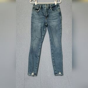Good American ankle jeans. Size 8.